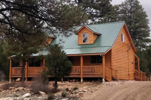 Log Cabin Zion Retreat